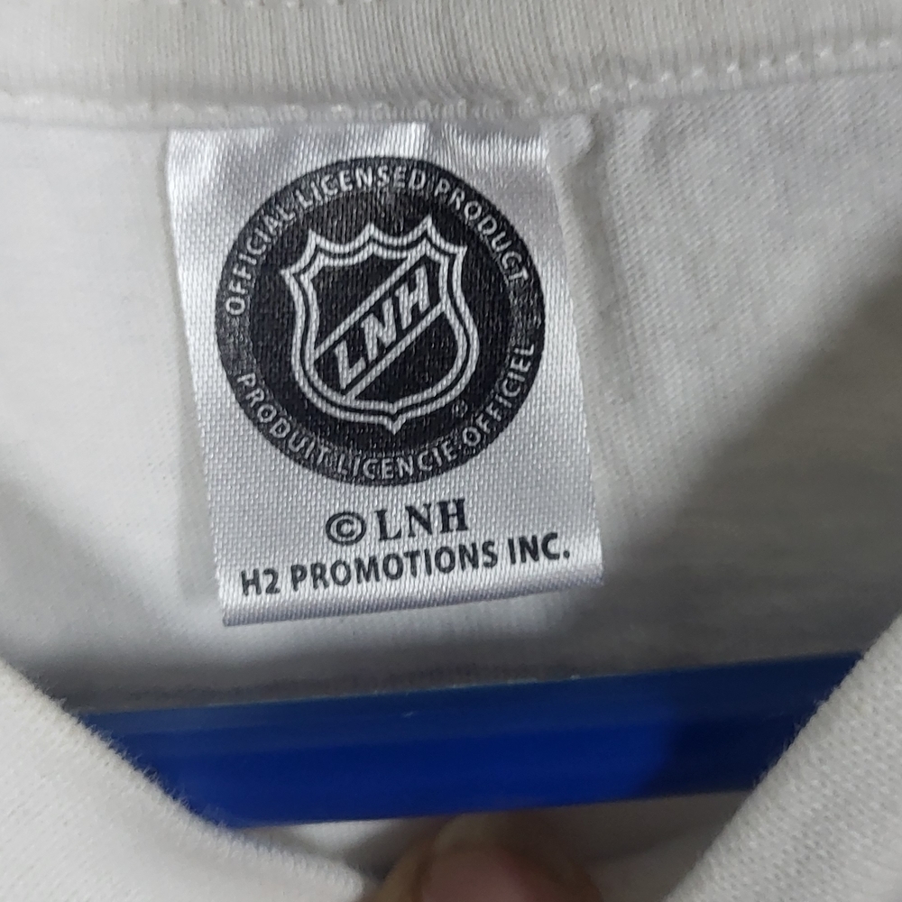 NHL White T-shirt Bud Light Of The Nordiques de W/ Blue Stripes - Picture 6 of 16